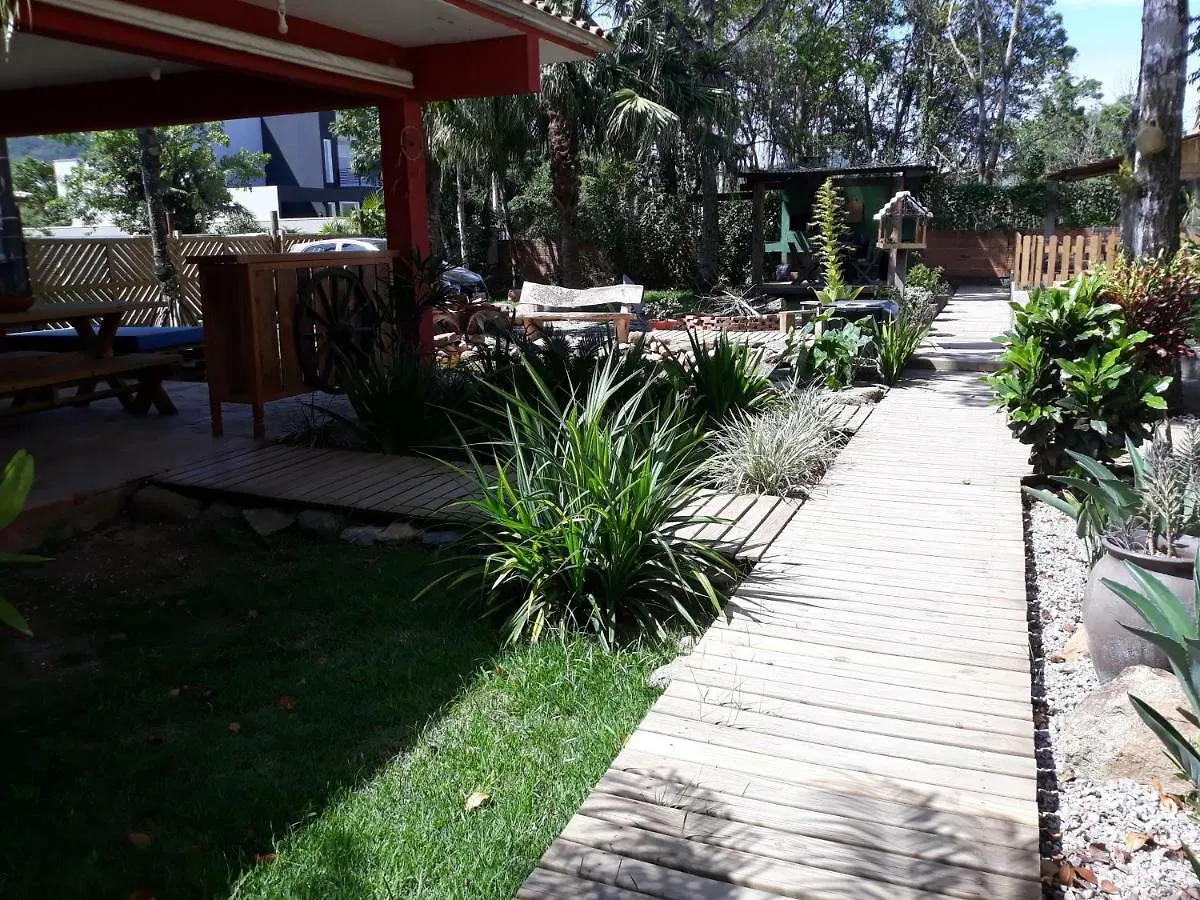 מלון בומבינאס Refugio Dos Mares 0*,